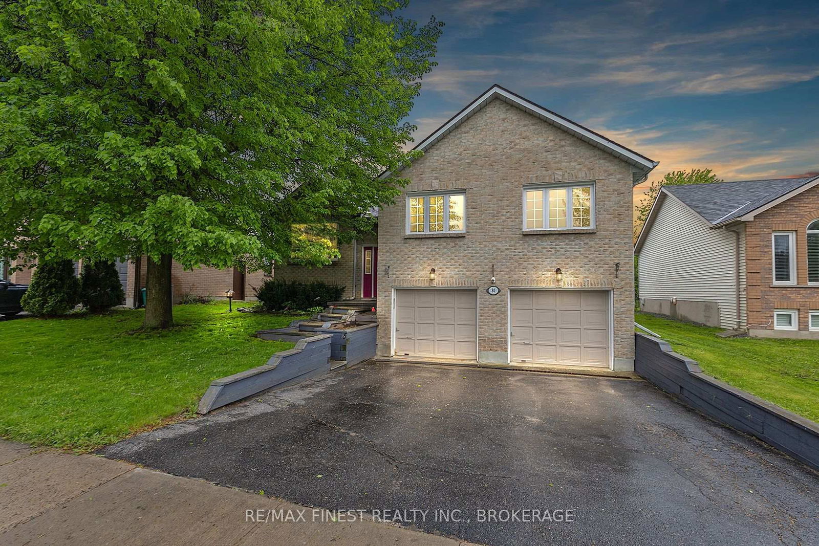 Detached House for sale at 80 Barker Drive, Kingston, Kingston East (Incl Barret Crt), K7K 6X8 - MLS: X12173043