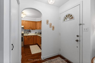 103 Elmwood Dr, Gananoque - Gananoque image-0-2
