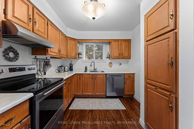 103 Elmwood Dr, Gananoque - Gananoque image-0-3