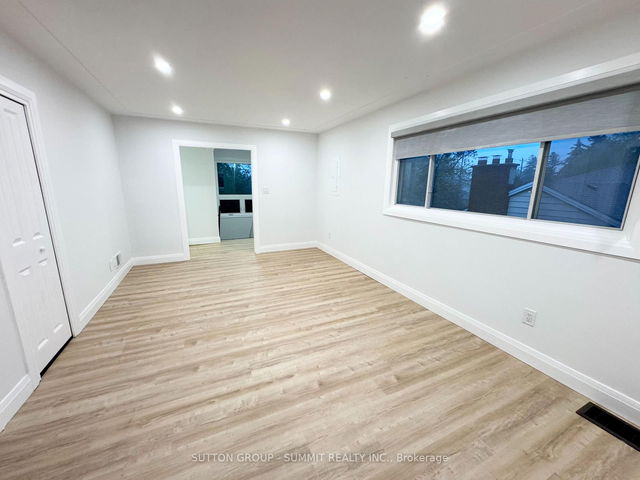 Upper - 415 Sanatorium Road