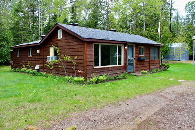 6339 Highway 6 Highway, Northern Bruce Peninsula -  image-0-1