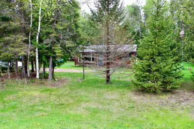 6339 Highway 6 Highway, Northern Bruce Peninsula -  image-0-4