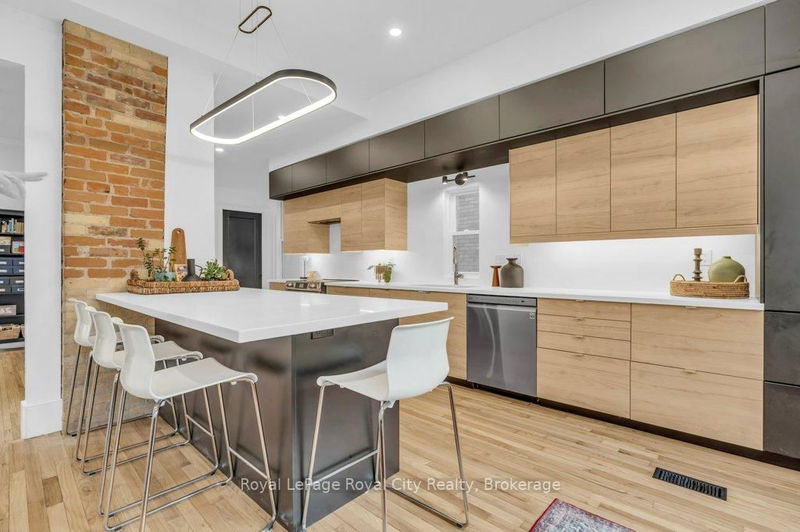 61 Suffolk St, Guelph - Downtown image-0-0