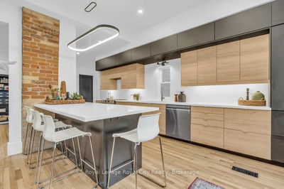 61 Suffolk St, Guelph - Downtown