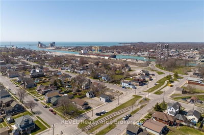 129 Durham St, Port Colborne - East Village image-0-2