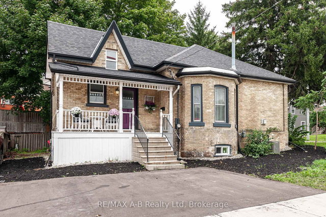 246 Wellington Street