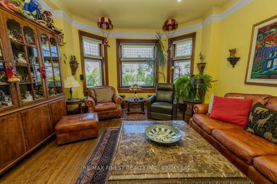 265 Dundas St, Greater Napanee - Greater Napanee image-0-1