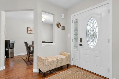 347 Downs Rd, Quinte West - Murray Ward image-0-4