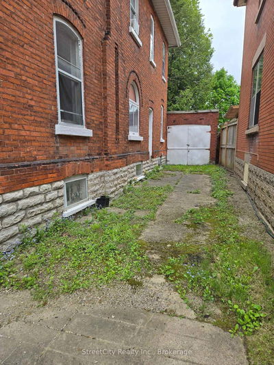 115 Douro St, Stratford - Stratford image-0-1