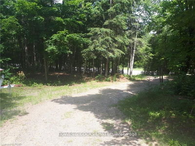 1326 Musclow Greenview, Bancroft - Monteagle Ward