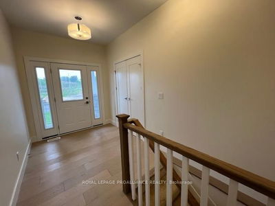 22 Douglas Marshall Cres, Brockville - Brockville image-0-1