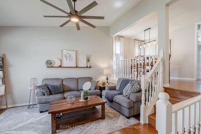 108 Midale Cres, London North - North C image-0-4