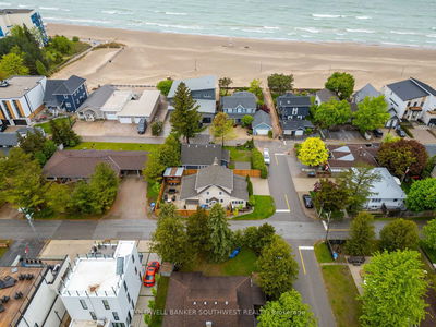 68 Beach St, Lambton Shores - Grand Bend image-0-1
