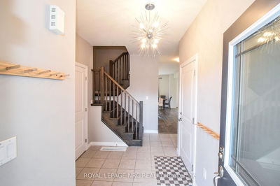 4062 Thomas St, Lincoln - Beamsville image-0-3