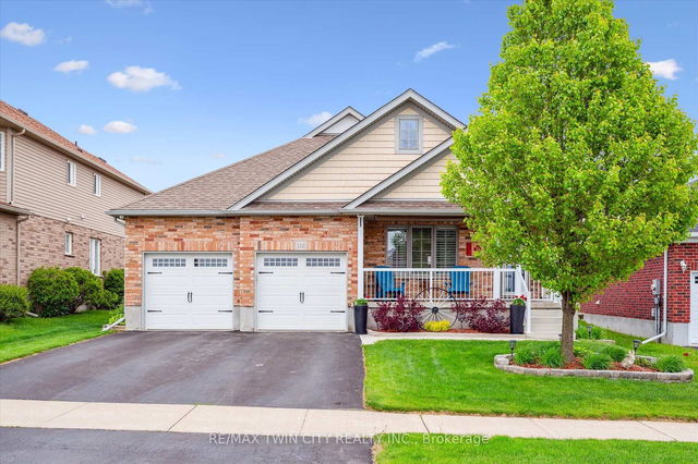 112 English Crescent