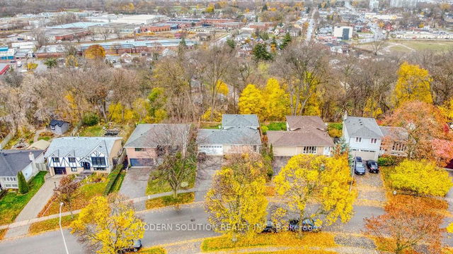 36 Hillcrest Avenue