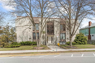 204 Michigan Ave, Point Edward - Point Edward image-0-2