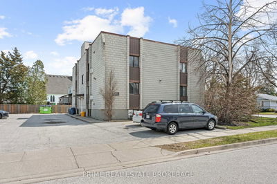 204 Michigan Ave, Point Edward - Point Edward image-0-4