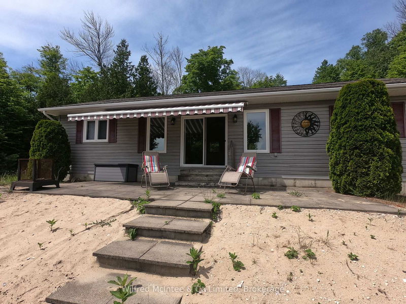 35 Bryant St, South Bruce Peninsula - South Bruce Peninsula image-0-0