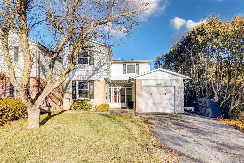 60 Pochon Ave, Port Hope, L1A 2X9 | Image 2