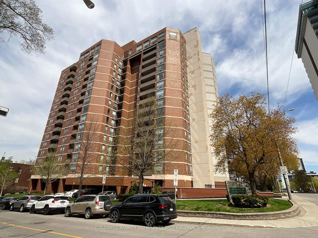 1502 - 222 Jackson Street