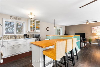17 Lodge Rd, Quinte West - Murray Ward image-0-4