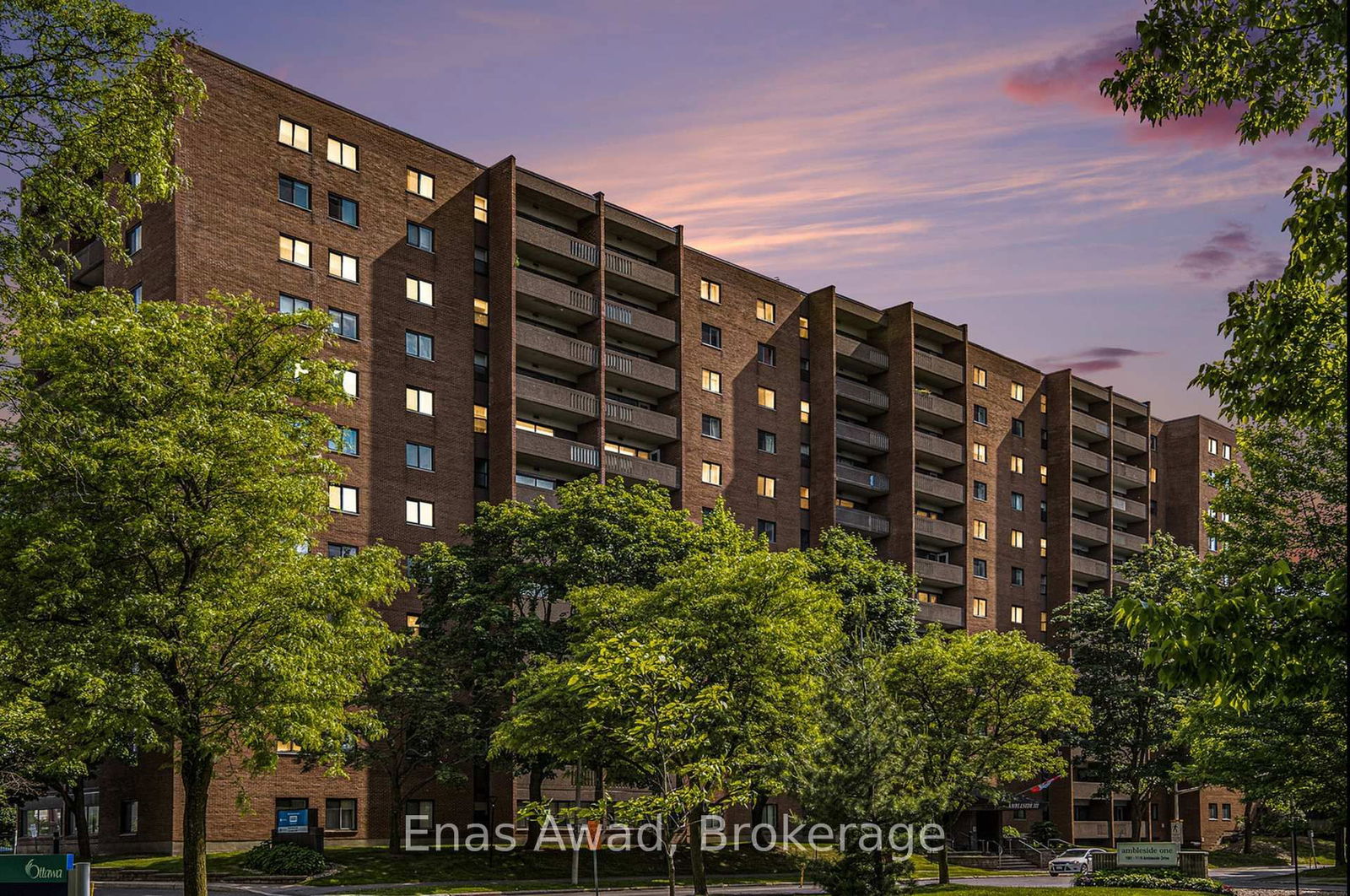 Condo for sale at 807-1100 Ambleside Drive, Ottawa, Woodroffe, K2B 8G6 - MLS: X12174509