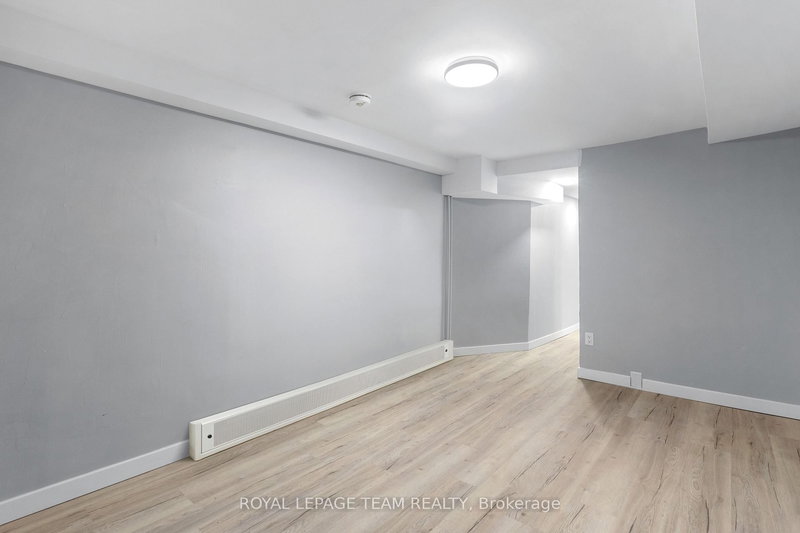 883 Somerset St W, Ottawa, K1R 6R6 | Image 3