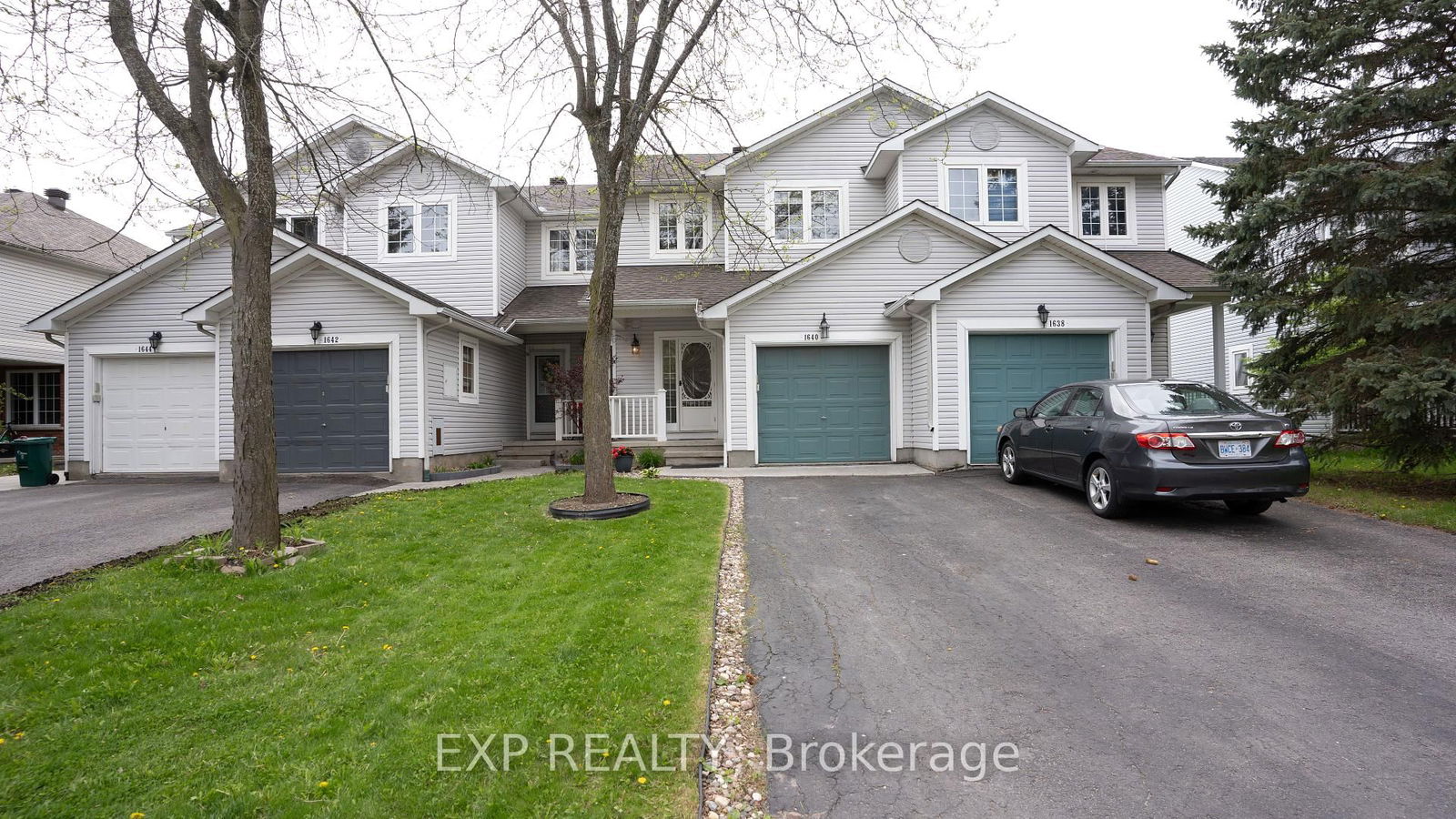 Townhouse for sale at 1640 Trenholm Lane, Ottawa, Fallingbrook/Pineridge, K4A 4B4 - MLS: X12174600