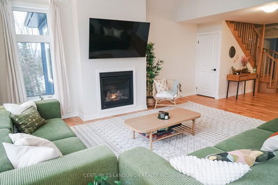 Unit 21 — 1014 Ridgeline Dr, Lake of Bays - Franklin image-0-4