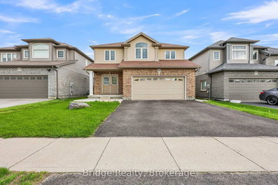483 CHAMPLAIN Ave, Woodstock - South