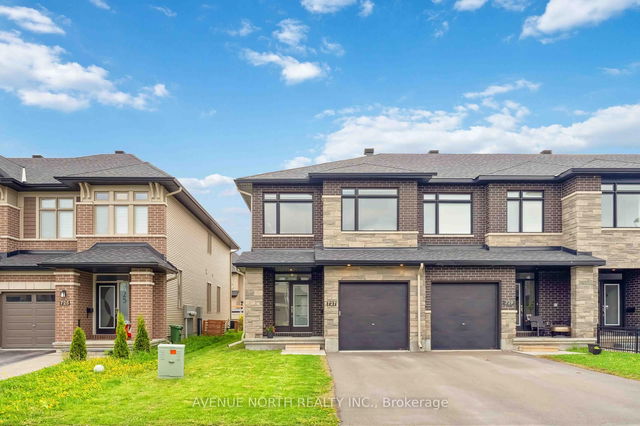 727 Cairn Crescent