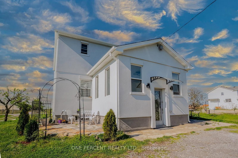 165 East West Line, Niagara-on-the-Lake, L0S 1J0 | Image 3