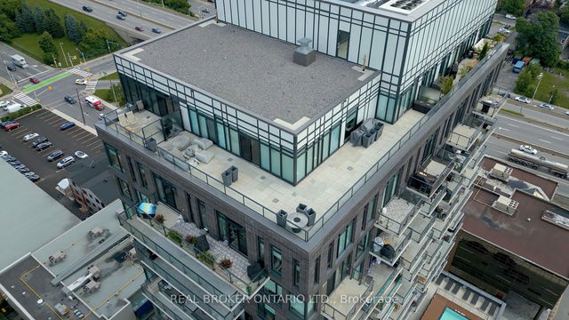 703 - 203 Catherine Street