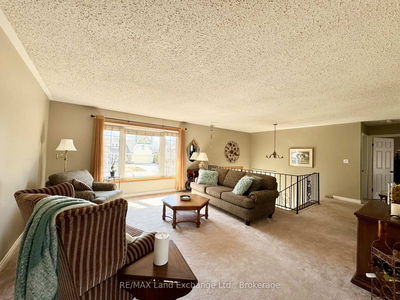 34 Archibald Pl, Saugeen Shores - Saugeen Shores image-0-2