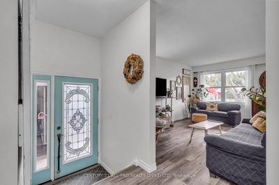 8 Thomas St, Cobourg - Cobourg image-0-2