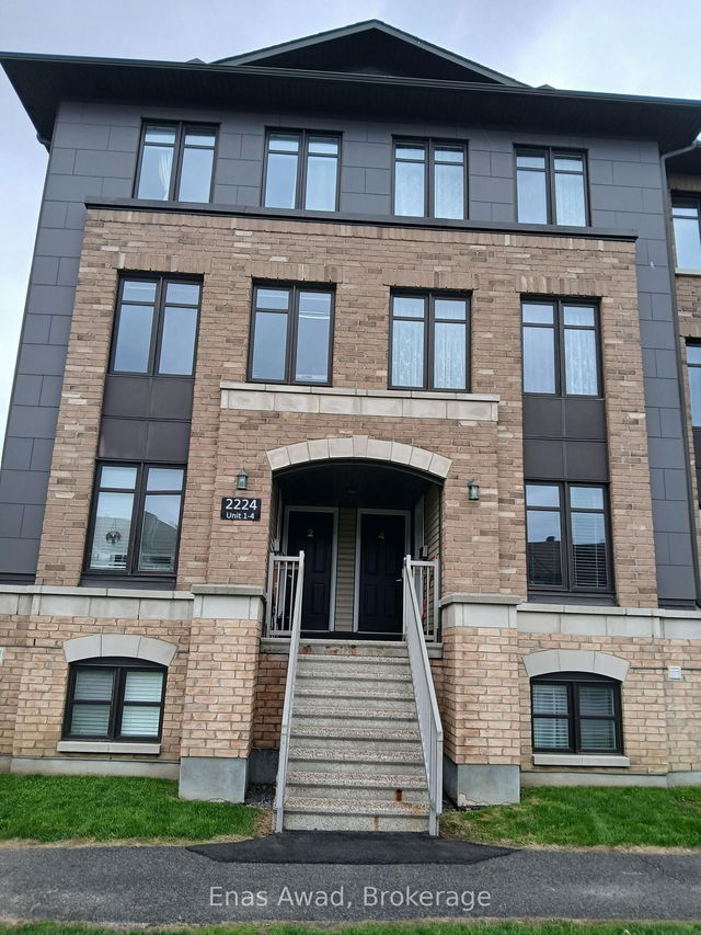 3 - 2224 Marble Crescent
