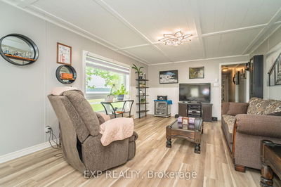 5 Evergreen Lane, White Lake - Mcnab/Braeside Twps image-0-1