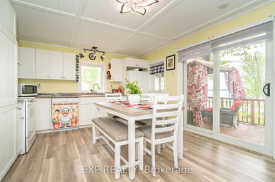 5 Evergreen Lane, White Lake - Mcnab/Braeside Twps image-0-4