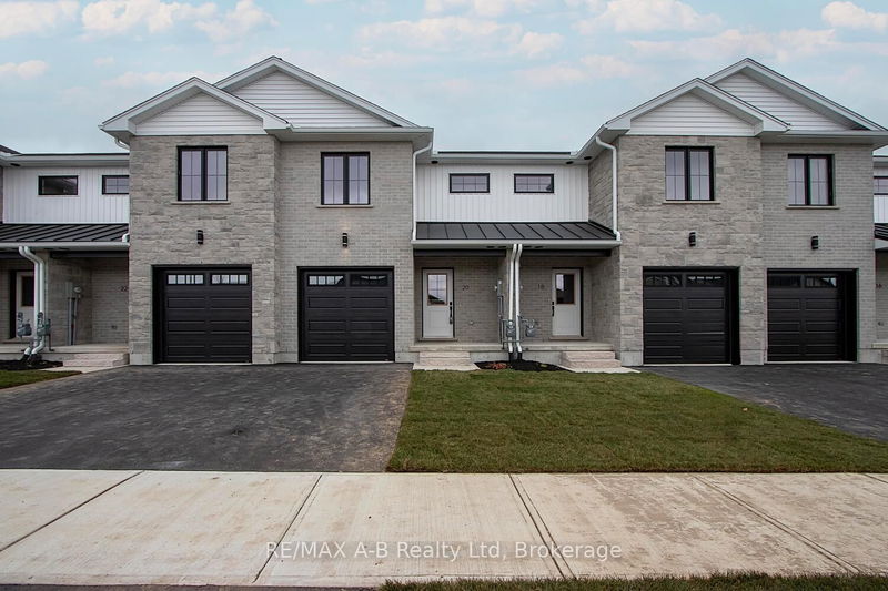 28 Linda Dr, Huron East - Seaforth image-0-0
