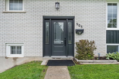 905 Auden Park Dr, Kingston - City SouthWest image-0-2