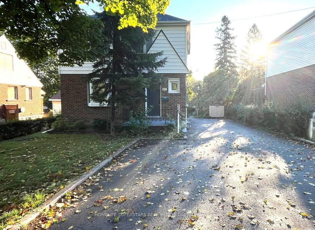 5672 Drummond Road