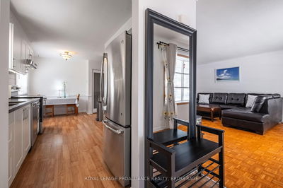 687 Harrow Pl, Kingston - South of Taylor-Kidd Blvd image-0-2