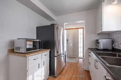 687 Harrow Pl, Kingston - South of Taylor-Kidd Blvd image-0-4