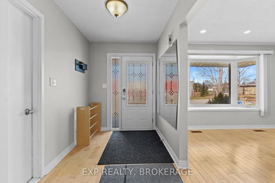 15 WINDFIELD Cres, Kingston - Kingston East (Incl Barret Crt) image-0-4