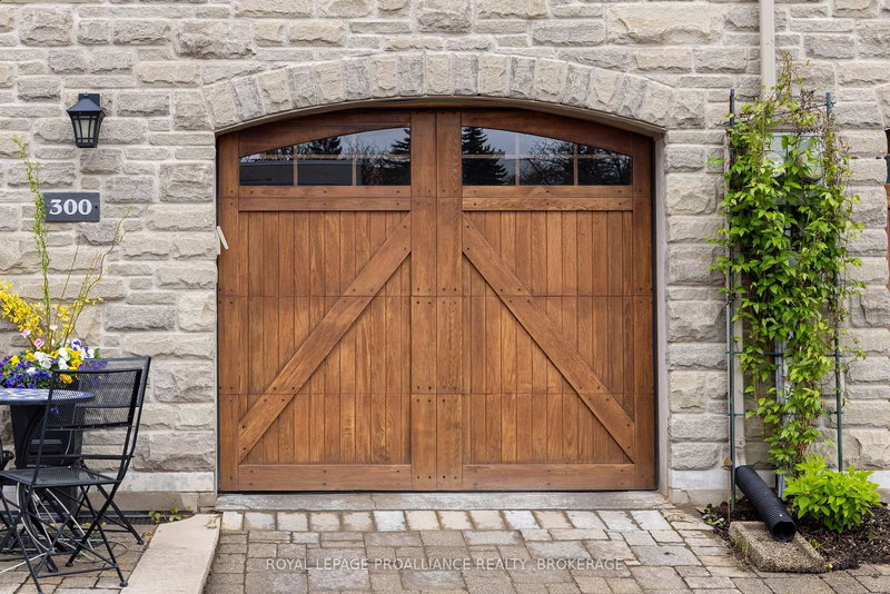 300 Wellington St, Kingston, K7K 2Z3 | Image 3