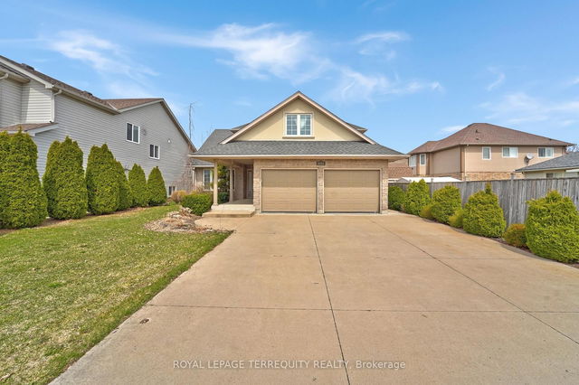 8233 Costabile Drive
