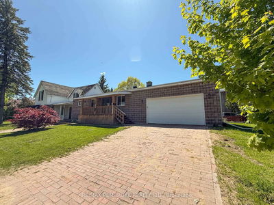 460 Maple Ave, Pembroke - Pembroke image-0-1