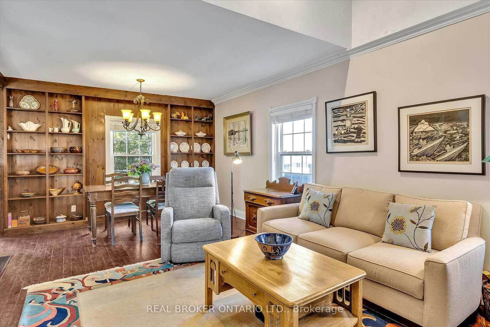 Listing Image 7