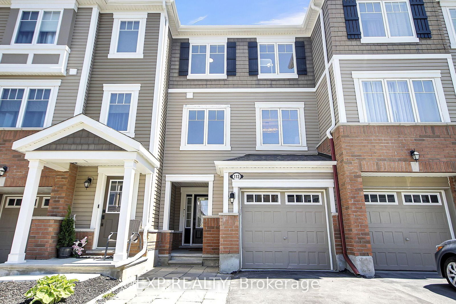 Townhouse for sale at 113 Gelderland Private N/A, Ottawa, Kanata - Emerald Meadows/Trailwest, K2V 0H8 - MLS: X12176118